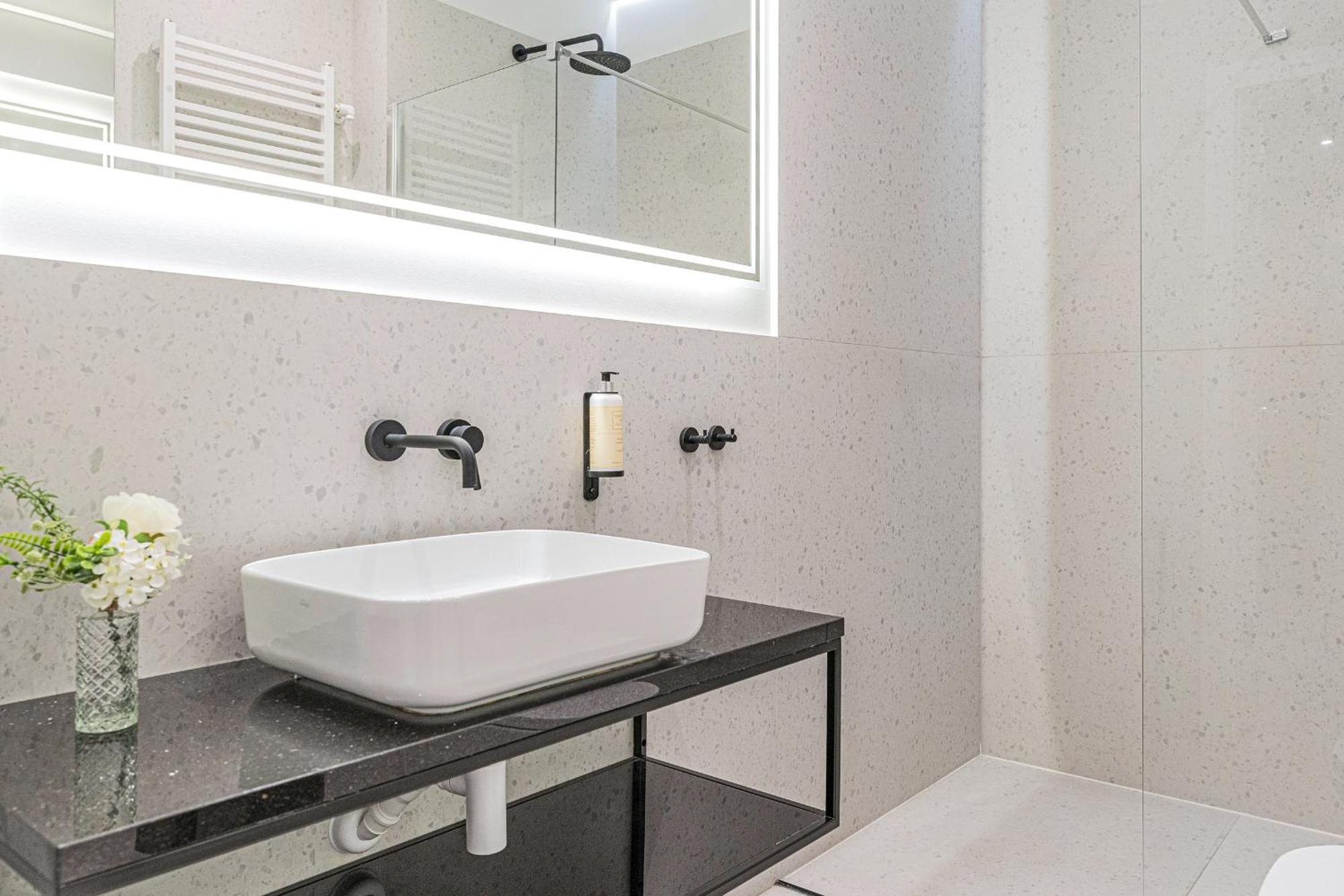 Rent Like Home - Apartament Deo Plaza - Old Town Γκντανσκ Εξωτερικό φωτογραφία